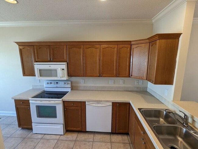 1492 Mulberry Ridge Dr in Newton, NC - Building Photo - Building Photo