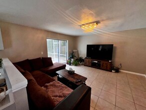 4703 Alexis Dr in Kissimmee, FL - Building Photo - Building Photo