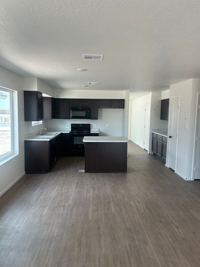 7842 E 47th St in Yuma, AZ - Building Photo - Building Photo