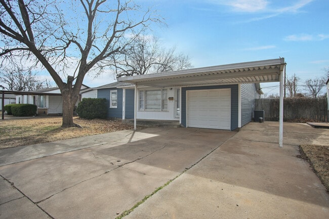 4309 42nd St in Lubbock, TX - Building Photo - Building Photo