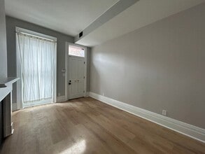420 Chestnut St in Cincinnati, OH - Building Photo - Interior Photo