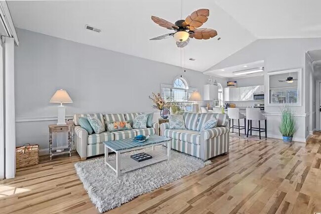 929 Villa Dr in North Myrtle Beach, SC - Building Photo - Building Photo