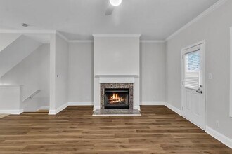 3100 Lauren Parc Rd in Decatur, GA - Building Photo - Building Photo