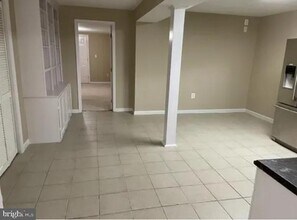 2104 Grey Fox Ct in Gambrills, MD - Building Photo - Building Photo