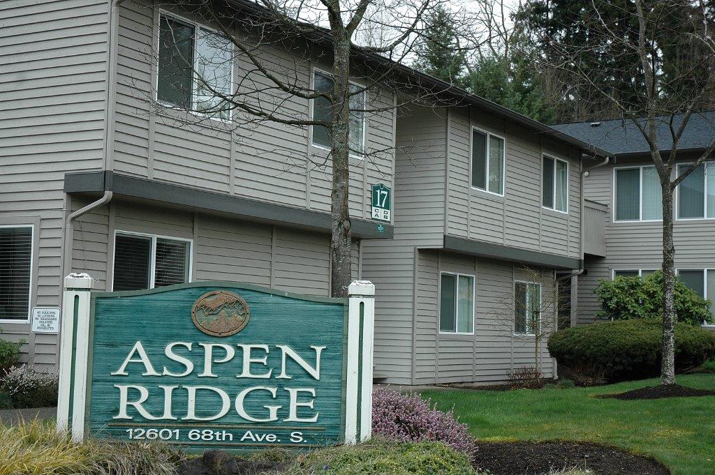 Aspen Ridge Apartment in Seattle, WA - Building Photo