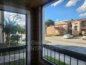 5540 Devonbriar Way in Orlando, FL - Building Photo - Building Photo