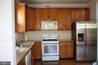 183 Mountain View Dr in West Chester, PA - Building Photo - Building Photo