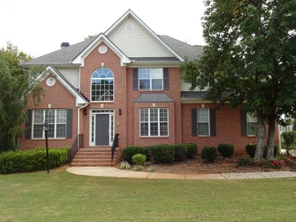 property at 3222 Thornecreek Dr