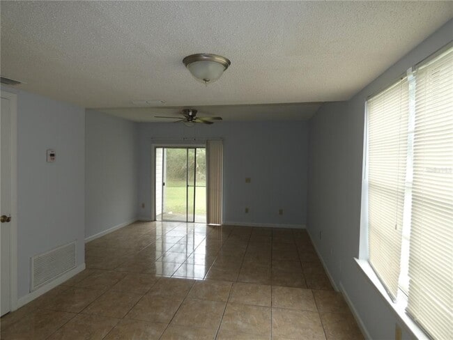 12080 Mendel Dr in Orlando, FL - Building Photo - Building Photo