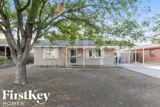 property at 3418 N 23rd Ave