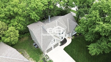 15601 Maple St in Overland Park, KS - Building Photo - Building Photo