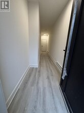 102 Everett Cmn in St Catharines, ON - Building Photo - Building Photo