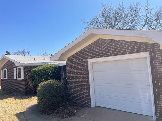 5213 14th St in Lubbock, TX - Building Photo - Building Photo