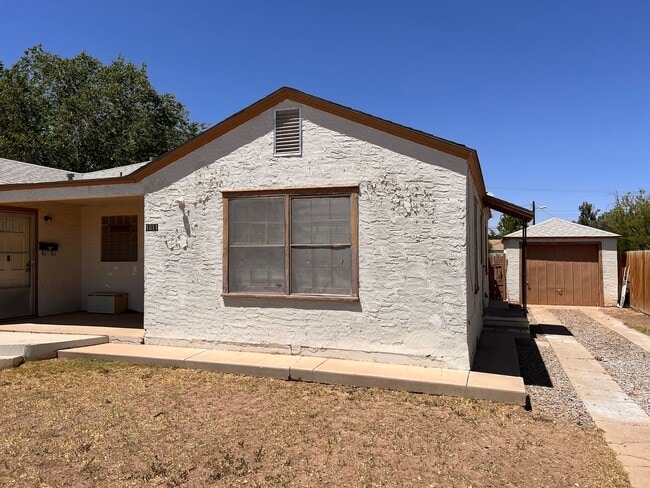 1011-1013 W 3rd St in Roswell, NM - Building Photo - Building Photo