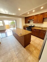 100 Cliff Dr in Laguna Beach, CA - Building Photo - Building Photo