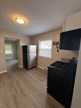28273 Schram St in Roseville, MI - Building Photo - Building Photo