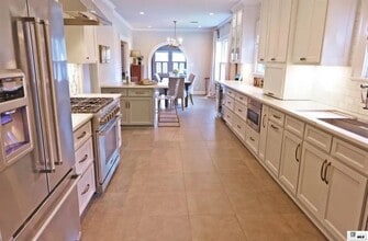 601 Glenmar Ave in Monroe, LA - Building Photo - Building Photo