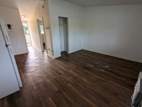158 River Rd E in Wasaga Beach, ON - Building Photo - Building Photo