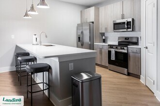 10800 Colonial Gtwy Dr, Unit 2-123 in Ft. Myers, FL - Building Photo - Building Photo