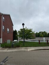12028 Esty Way in Carmel, IN - Building Photo - Building Photo