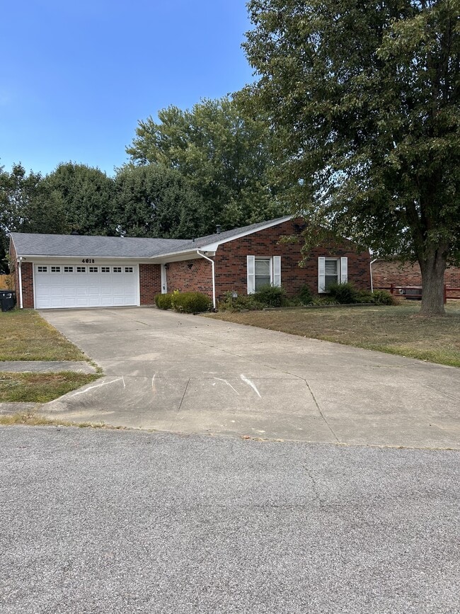 property at 4618 Iron Cir