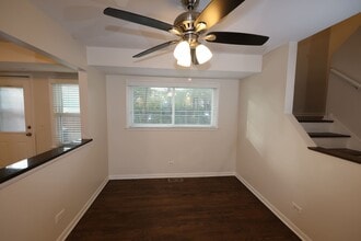 503 E Valley Ln in Arlington Heights, IL - Building Photo - Building Photo