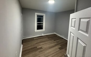 53 Prospect St in Meriden, CT - Building Photo - Building Photo