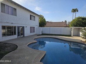 1514 E Weathervane Ln in Tempe, AZ - Building Photo - Building Photo