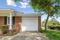 1067 Pleasant Oak Dr photo'