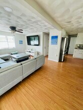 40 Duane St in East Greenwich, RI - Building Photo - Building Photo