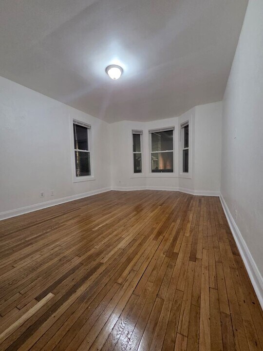 28 Carmel St in Chelsea, MA - Building Photo