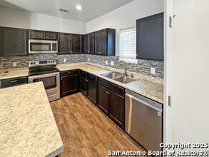 9721 Sandy Rdg Wy in San Antonio, TX - Building Photo - Building Photo