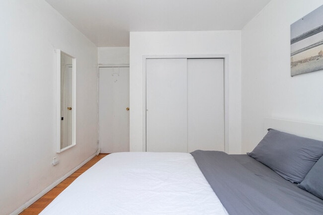 316 E 96th St, Unit SI ID1097568P in New York, NY - Building Photo - Building Photo