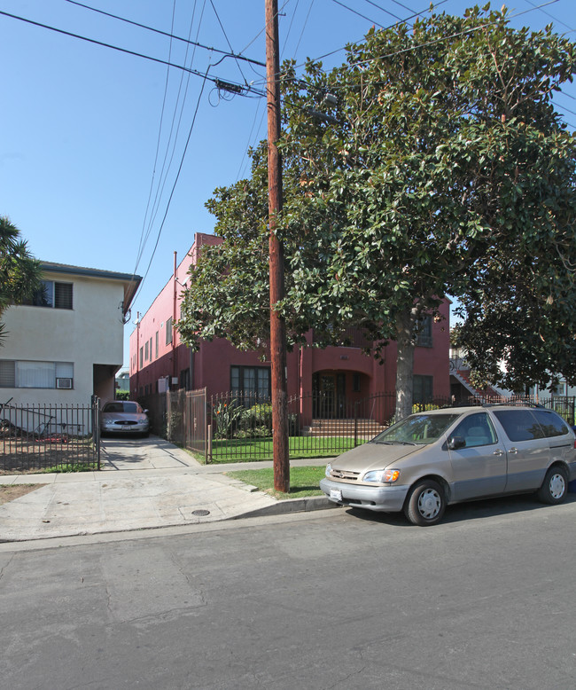 1213 N Ardmore Ave in Los Angeles, CA - Building Photo - Building Photo