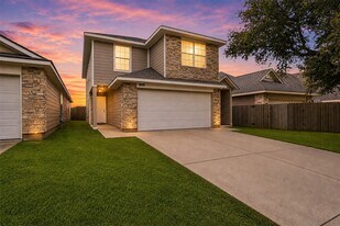 12511 Jade Treasure Dr in Houston, TX - Building Photo
