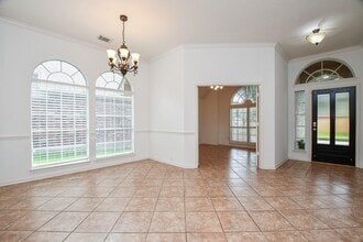 535 Avery Dr in Sugar Land, TX - Building Photo - Building Photo