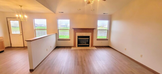 4730 Anglers Ln in Fort Wayne, IN - Building Photo - Building Photo