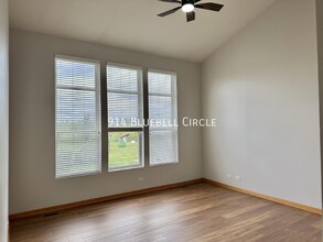 914 Bluebell Cir in Joliet, IL - Building Photo - Building Photo