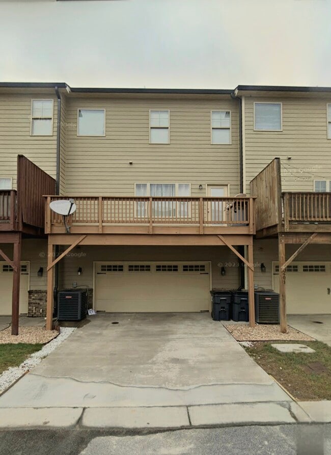 211 Jackson Pl NW in Lilburn, GA - Building Photo - Building Photo