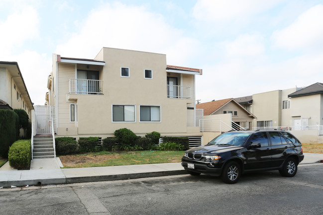 436 Palm Dr in Glendale, CA - Foto de edificio - Building Photo