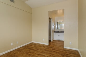 The Edge in Sacramento, CA - Foto de edificio - Interior Photo