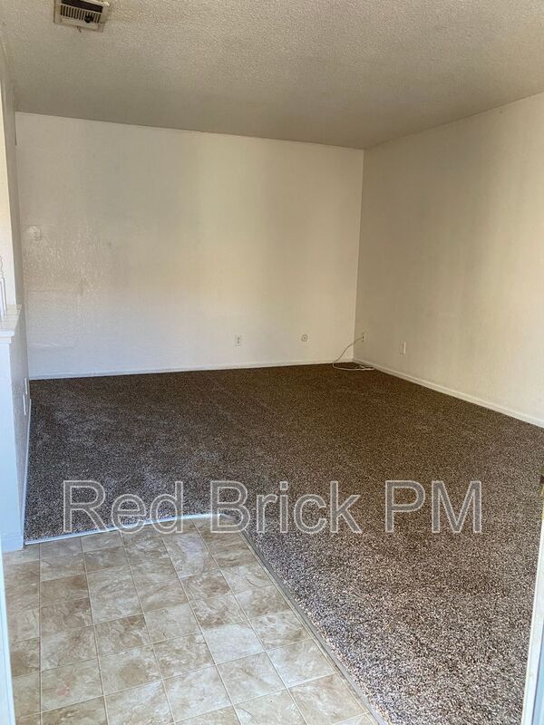 133 Kings Ave in Chowchilla, CA - Building Photo - Building Photo