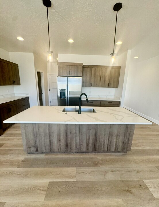 4208 S Crimson Cir in Saint George, UT - Building Photo