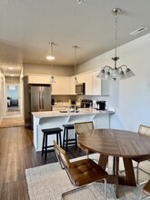 13584 Hanley Ln in Riverton, UT - Building Photo - Building Photo