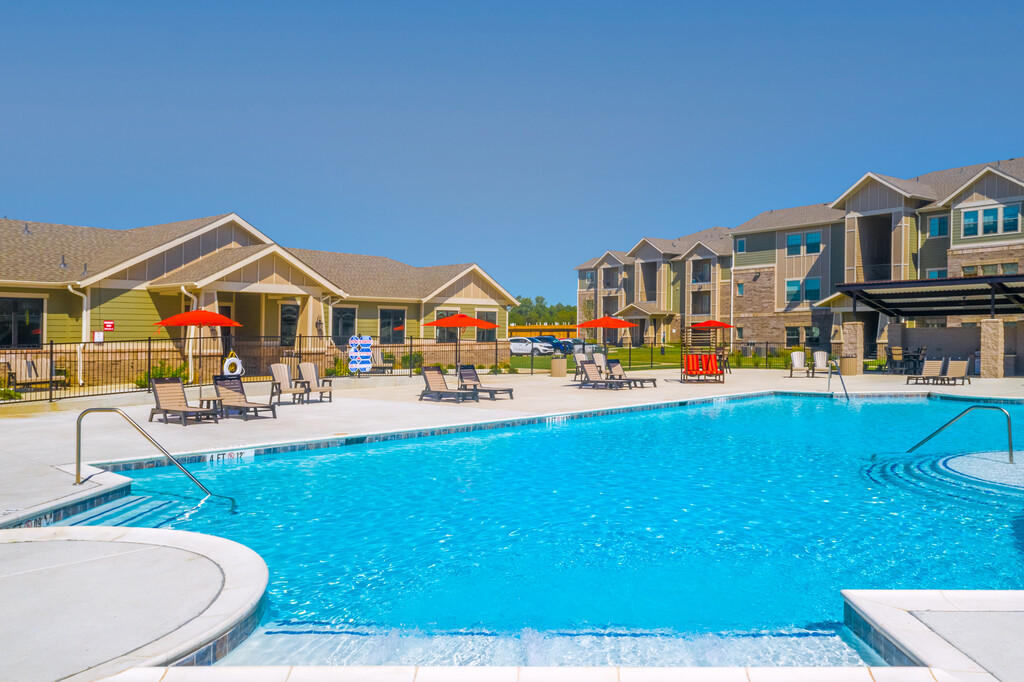 Shannon Creek Apartment Homes | Burleson, TX Apartments