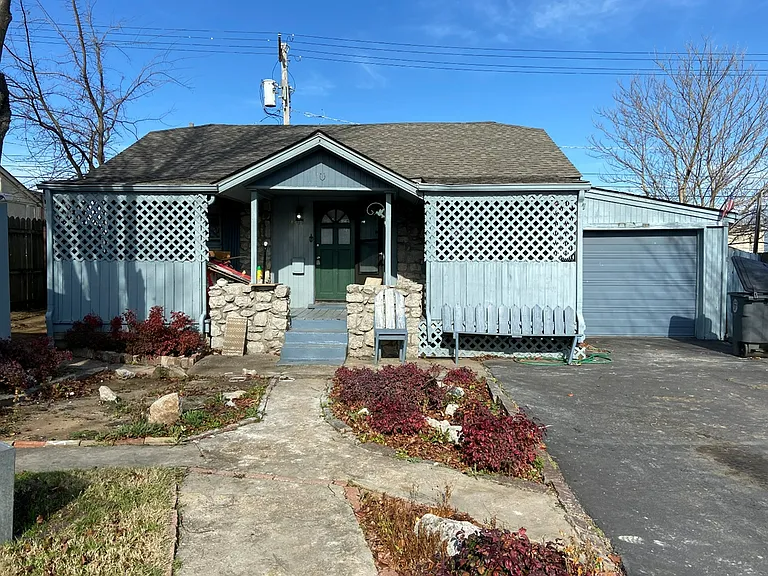 4417 E Admiral Blvd in Tulsa, OK - Building Photo
