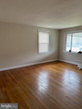 3601 Bonview Ave in Baltimore, MD - Building Photo - Building Photo