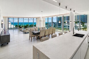 1 Collins Ave, Unit 606 in Miami Beach, FL - Building Photo
