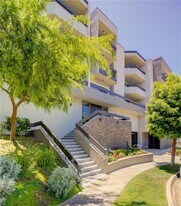 28121 Highridge Rd, Unit 412 in Rolling Hills Estates, CA - Building Photo