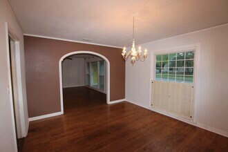 427 E 5th St in Tyler, TX - Building Photo - Building Photo